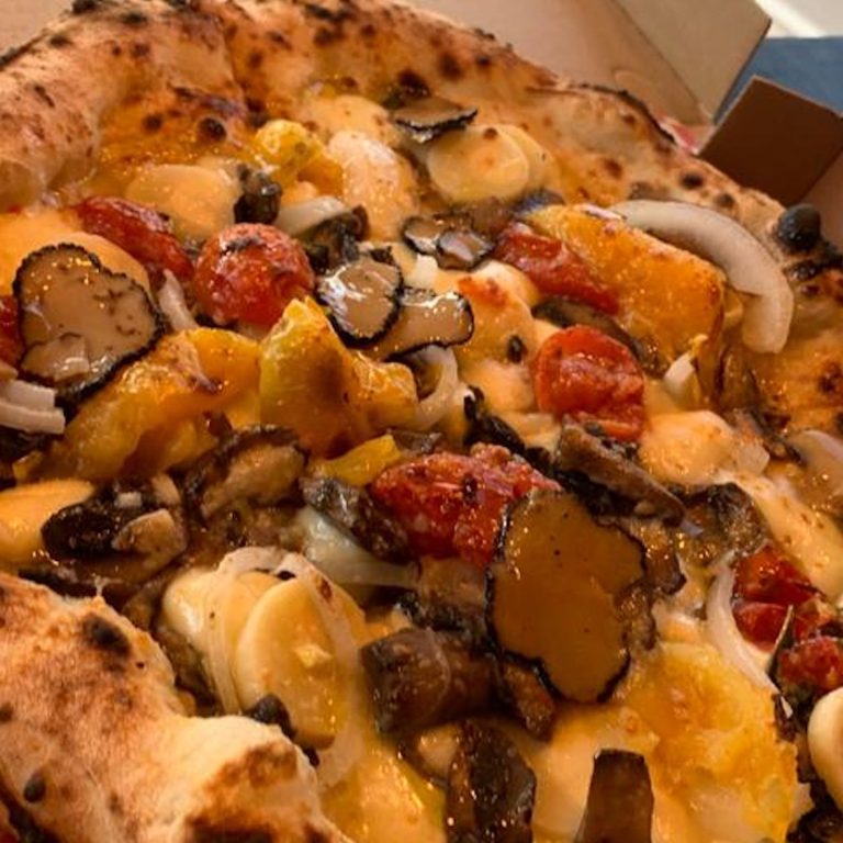 Takeout: Delicious Italian Pizza and Pasta To-Go